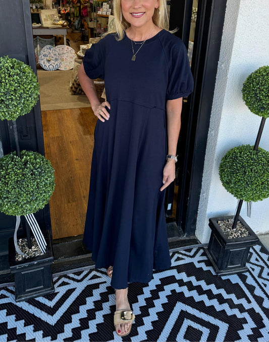 Chic Puff Sleeve Round Neck Maxi Dress