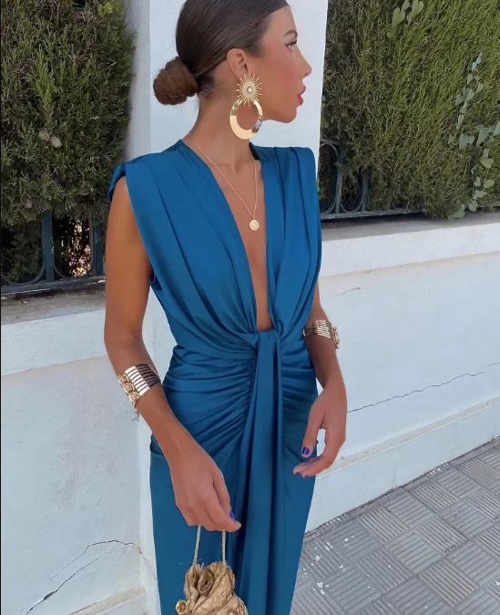 Anastasia | Elegant Pleated Dress